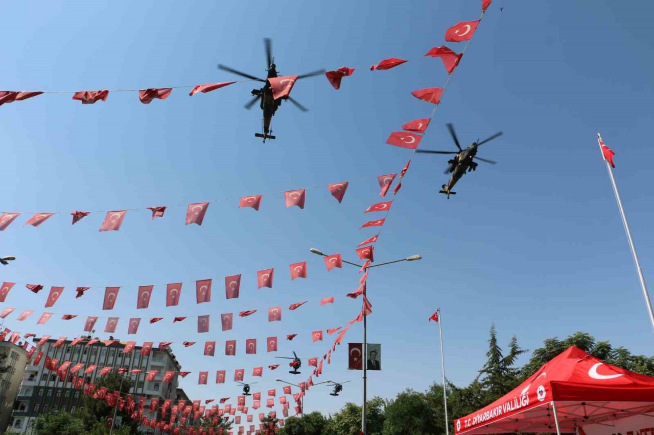 Diyarbakır’da 30 Ağustos Zafer Bayramı coşkuyla kutlandı