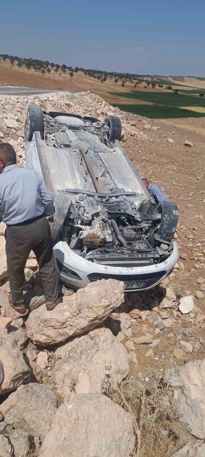 Kontrolden çıkan araç takla attı: 1 yaralı