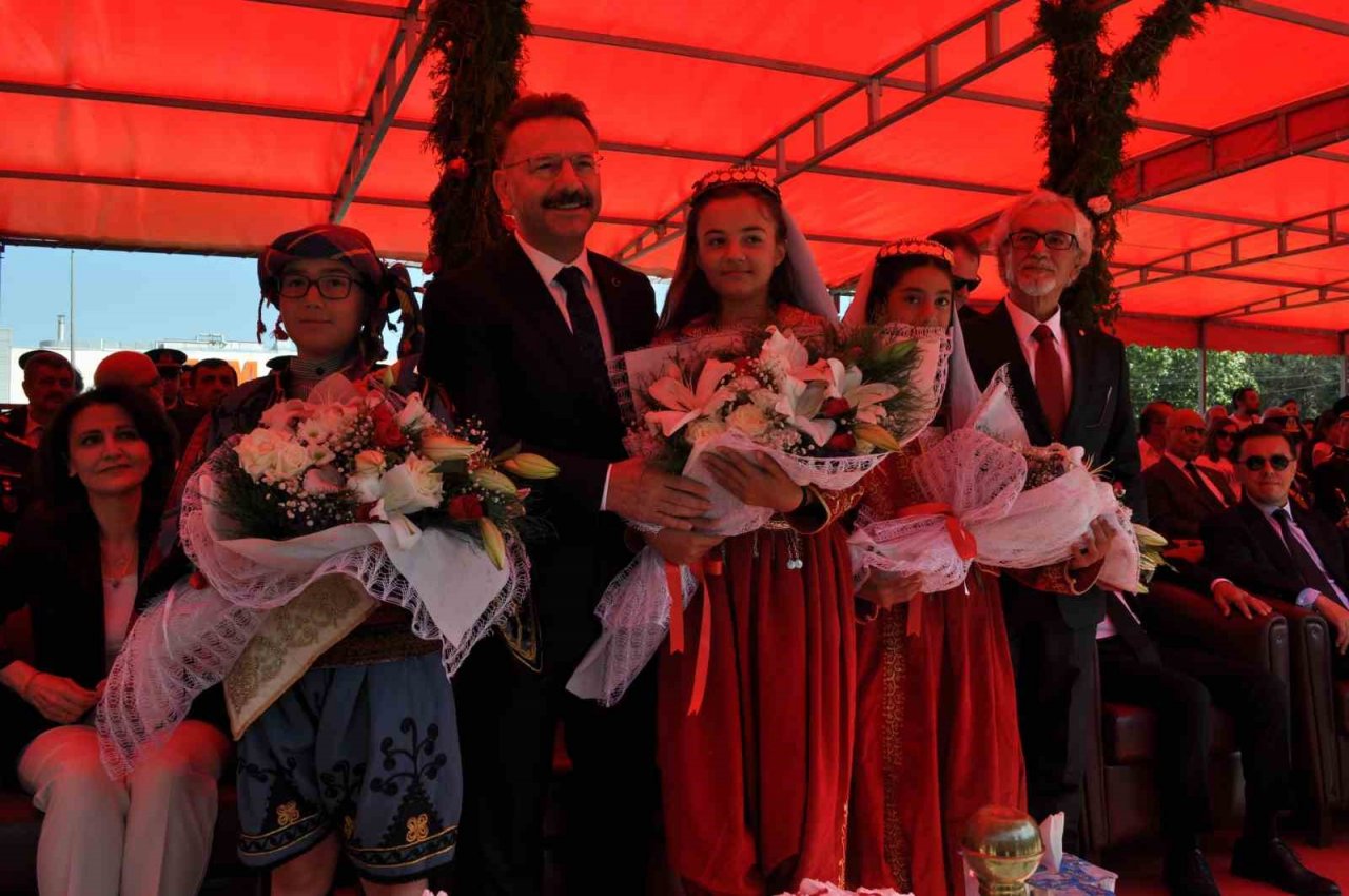 Zafer Bayramı Eskişehir’de coşkuyla kutlandı