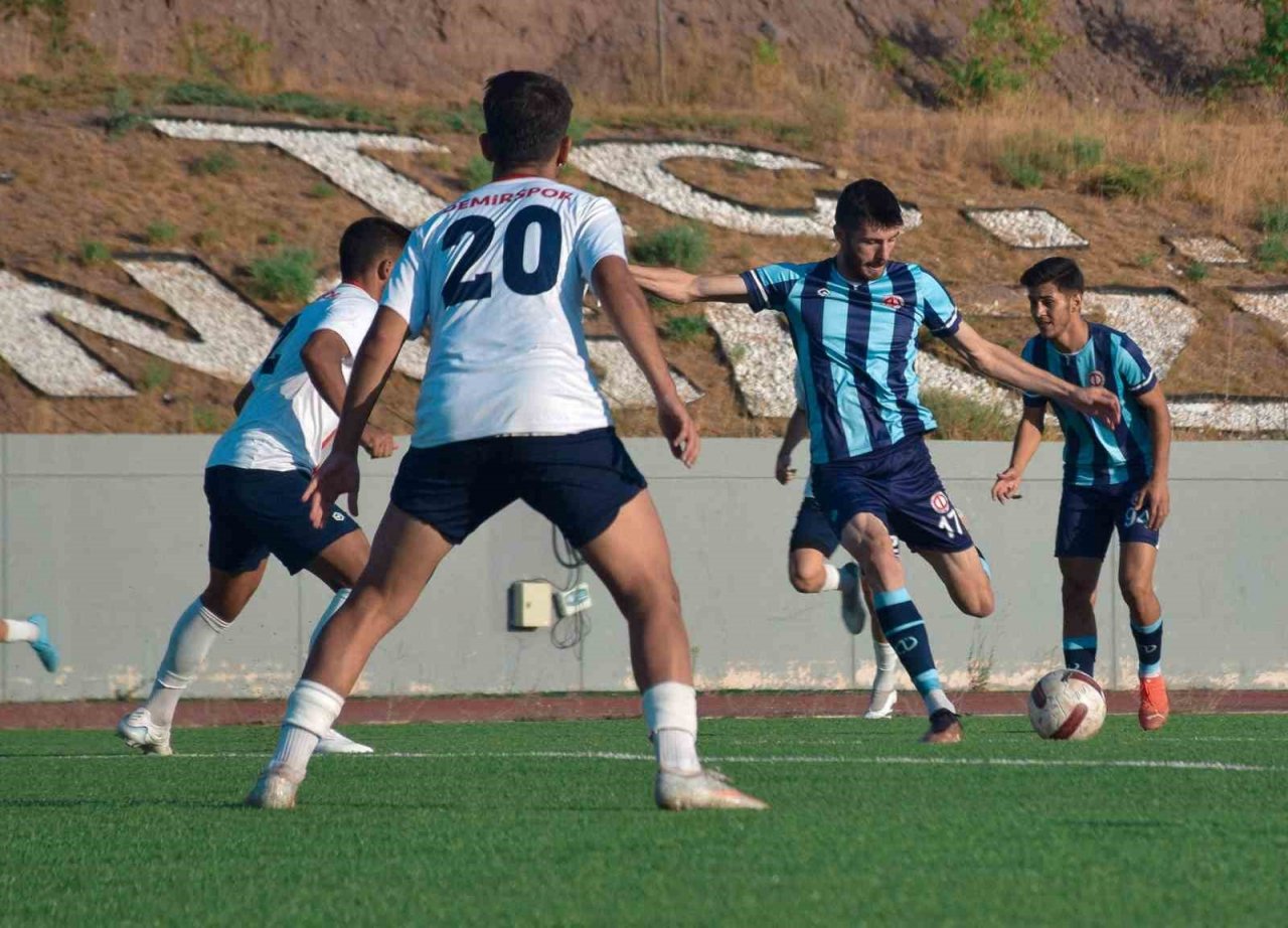 Anadolu Üniversitesi’nden iki gollü prova