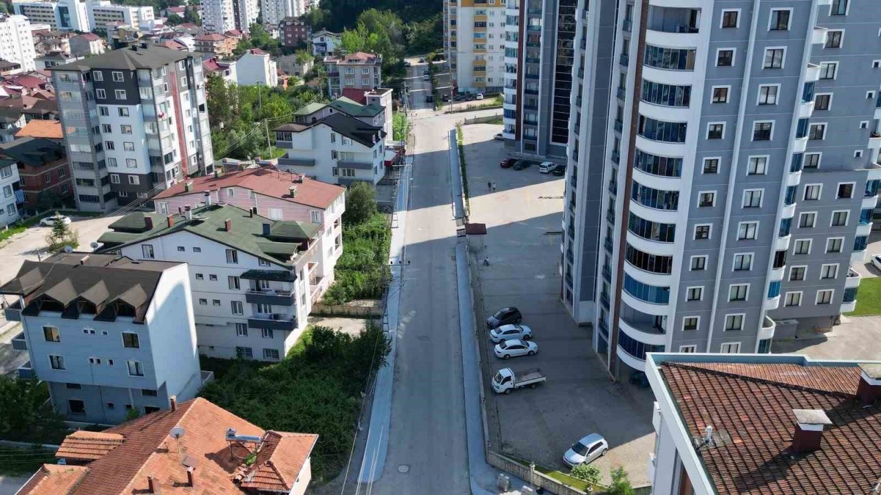 Fatsa’da 53 bin metrekare baskı beton kaldırım çalışması