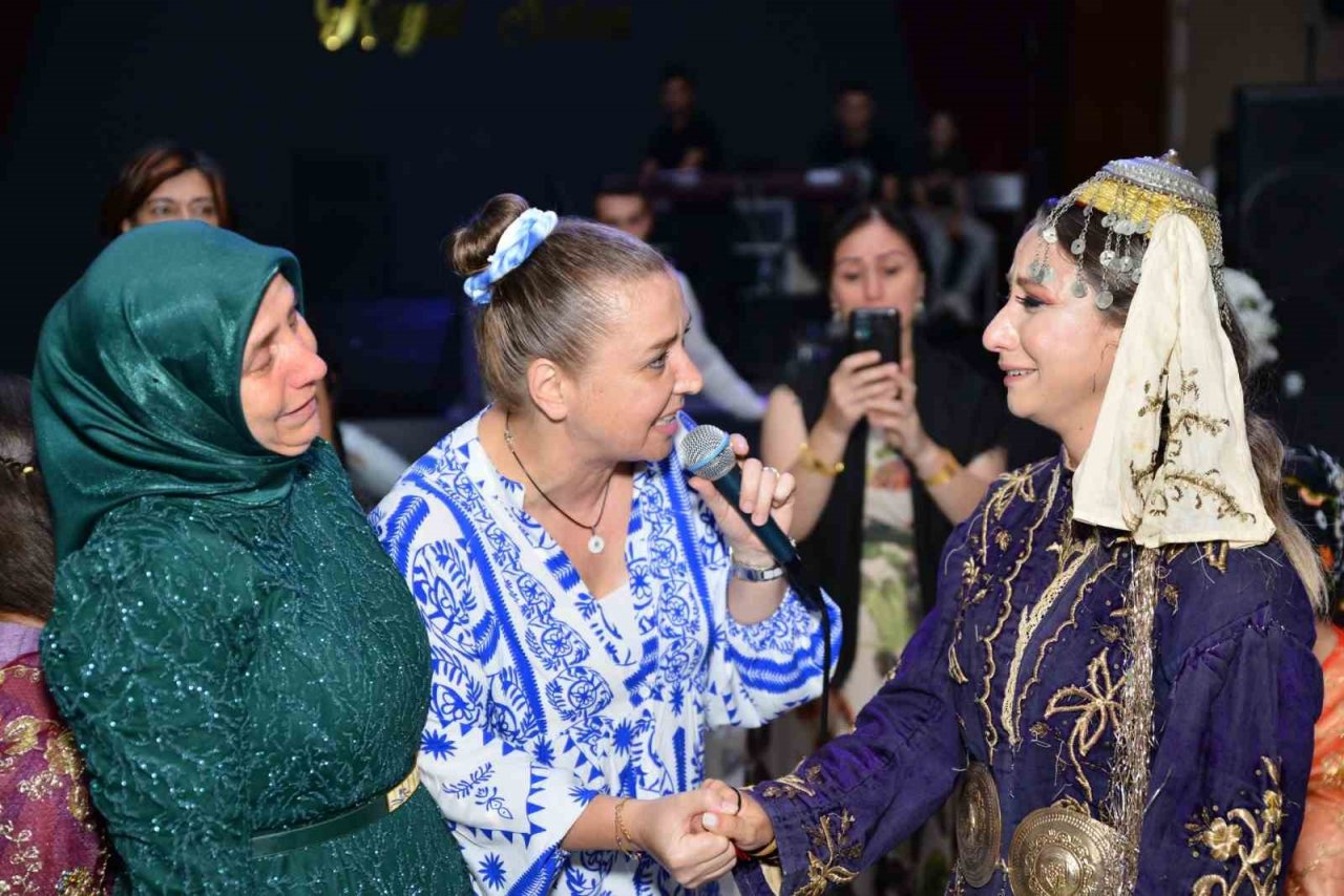 Balıkesir kına gecesi gün yüzüne çıktı