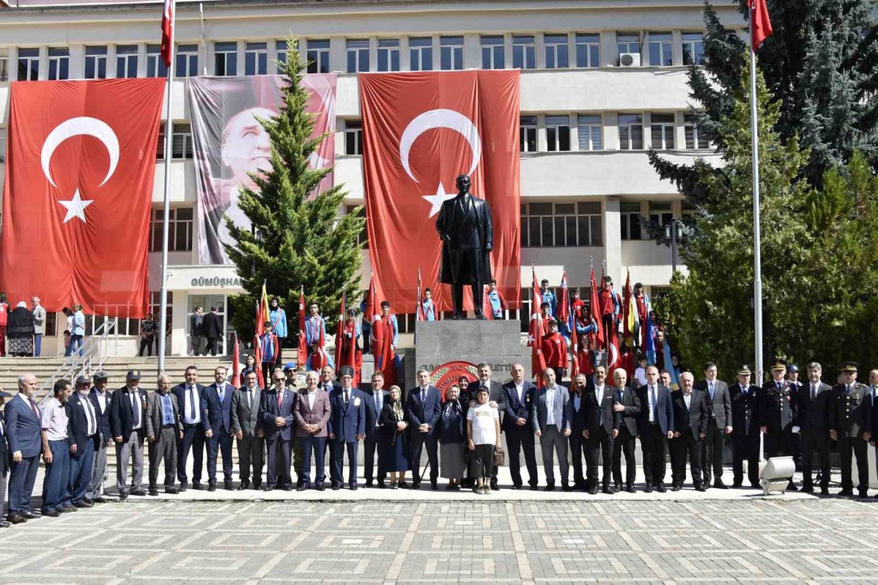 Gümüşhane’de 30 Ağustos Zafer Bayramı kutlandı