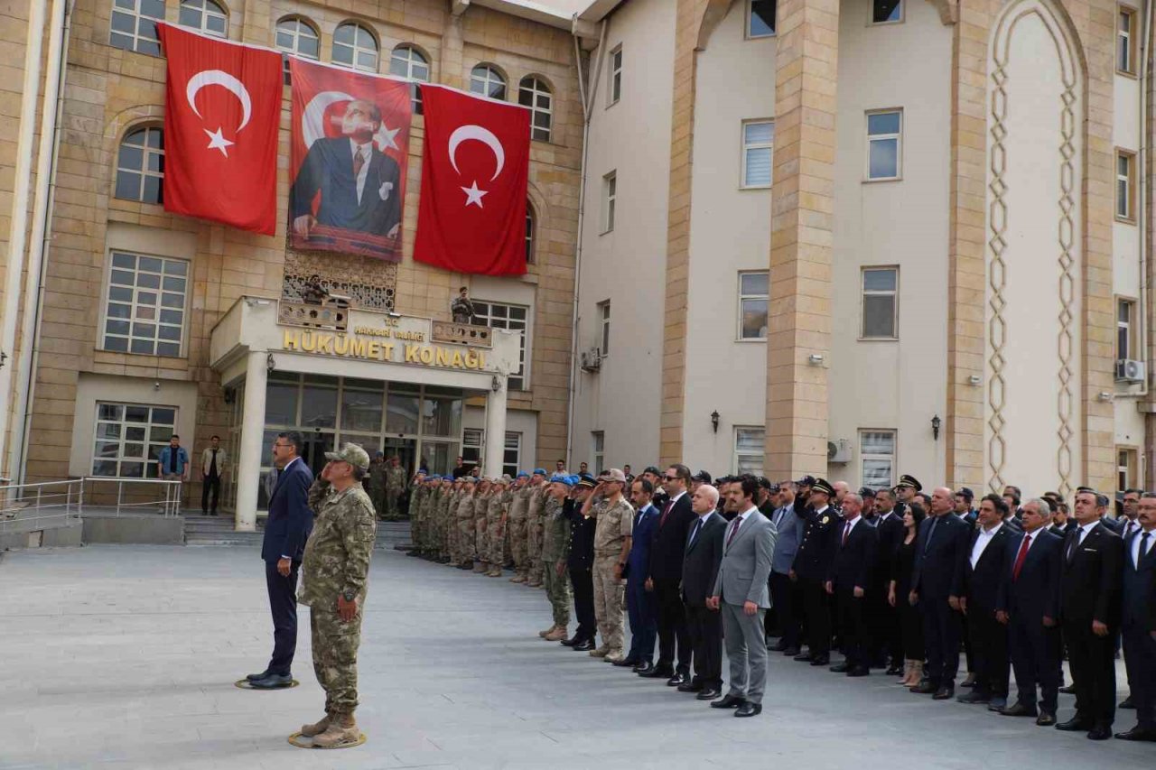 Hakkari’de 30 Ağustos Zafer Bayramı coşkusu