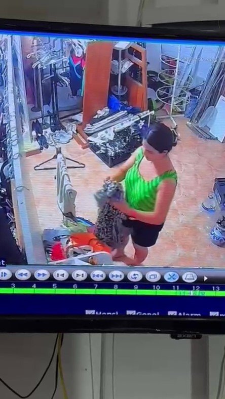 Kartal’da sahte polis rolüyle kıyafet çaldı