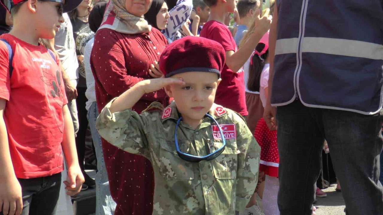 Kayseri’de 30 Ağustos coşkuyla kutlandı