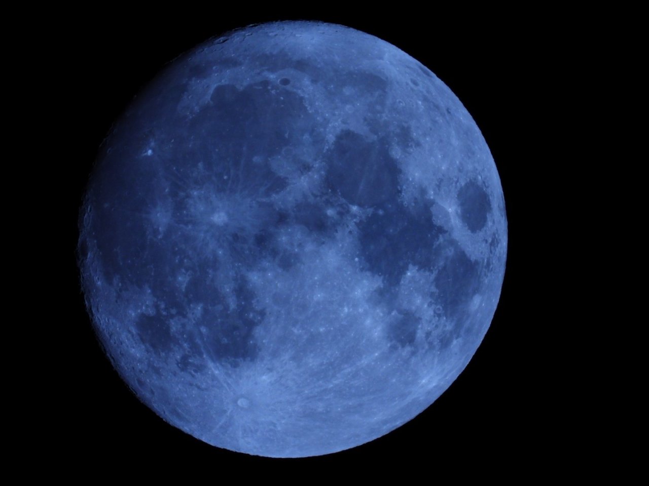 Mavi Ay Hatay’da böyle görüntülendi