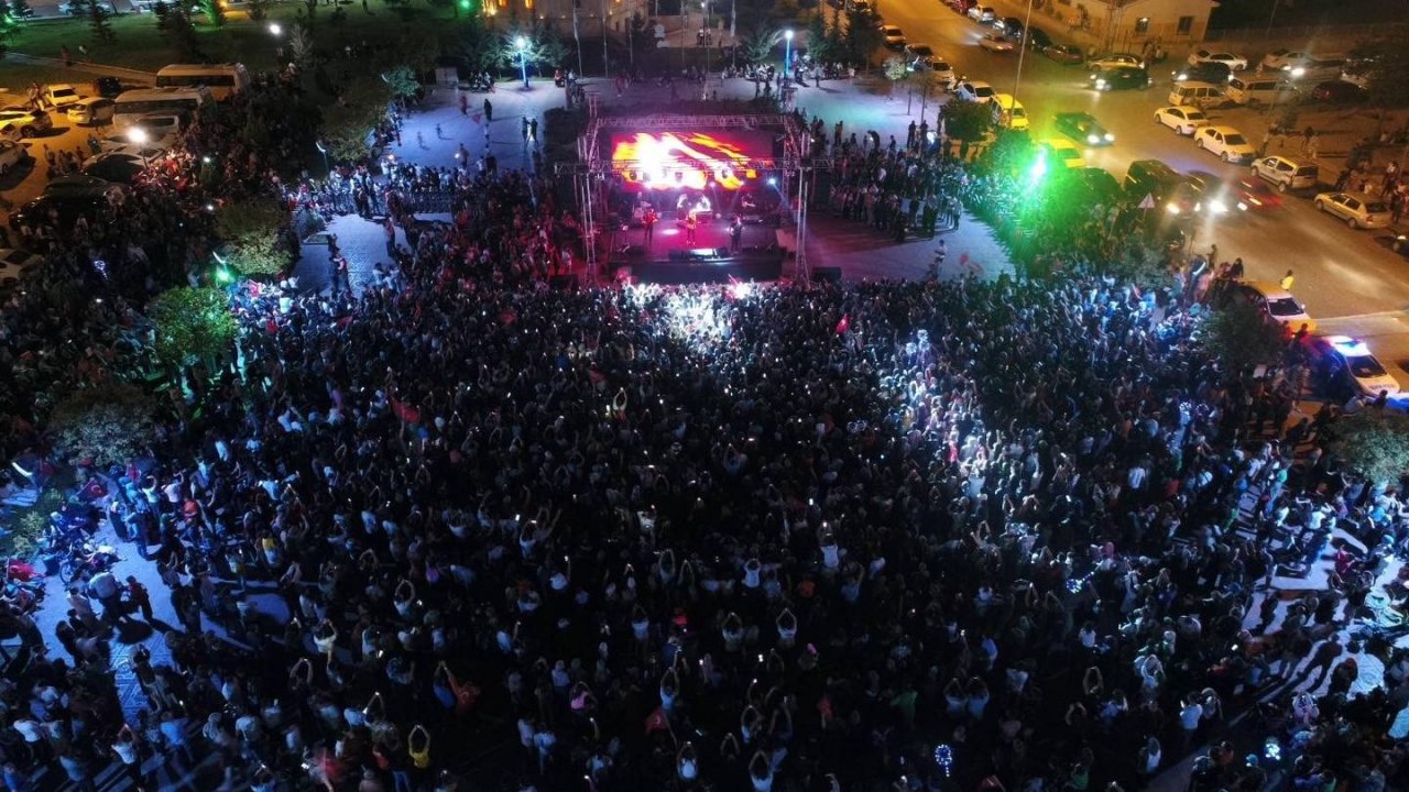 Pursaklar’da Zafer Bayramı coşkusu