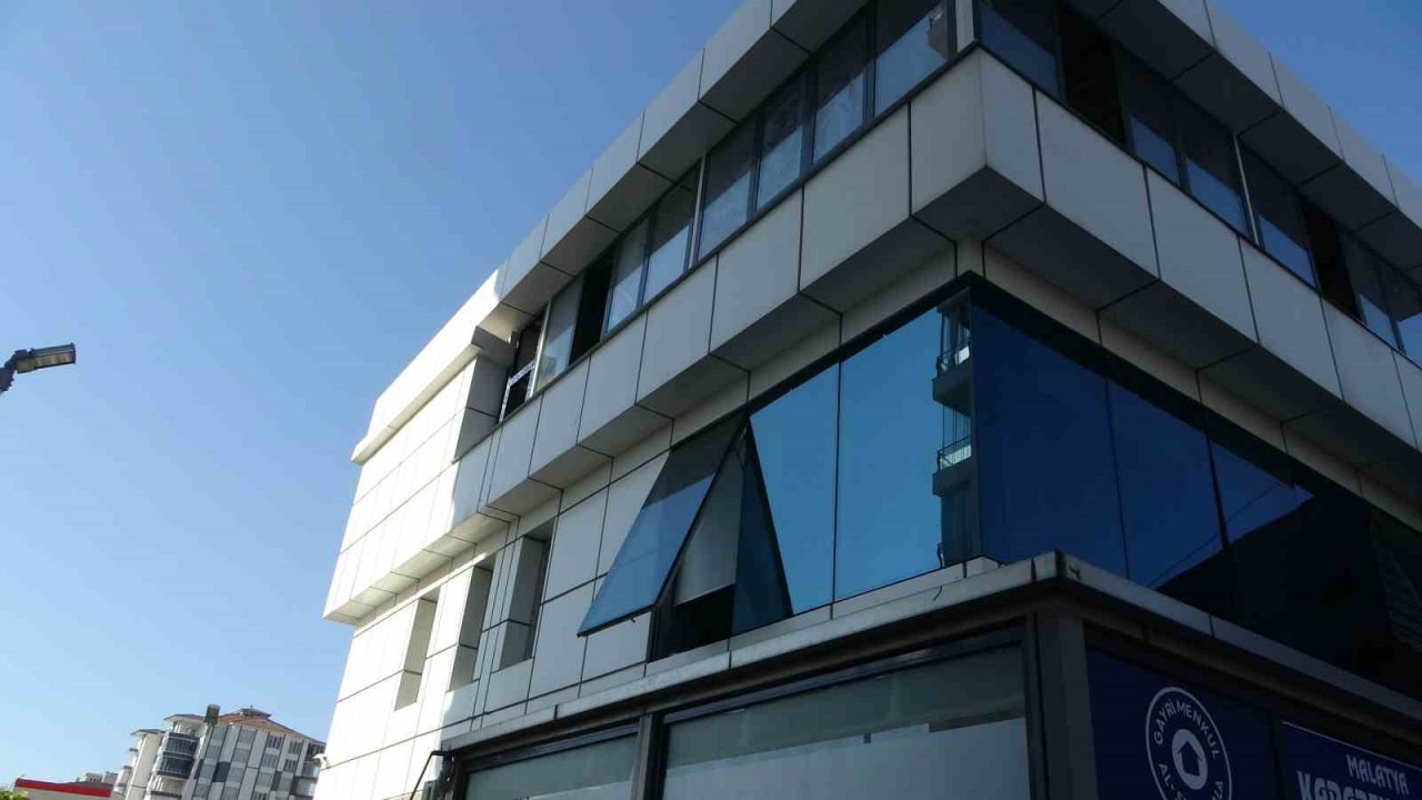 Alacak verecek meselesi kanlı bitti: 1 yaralı