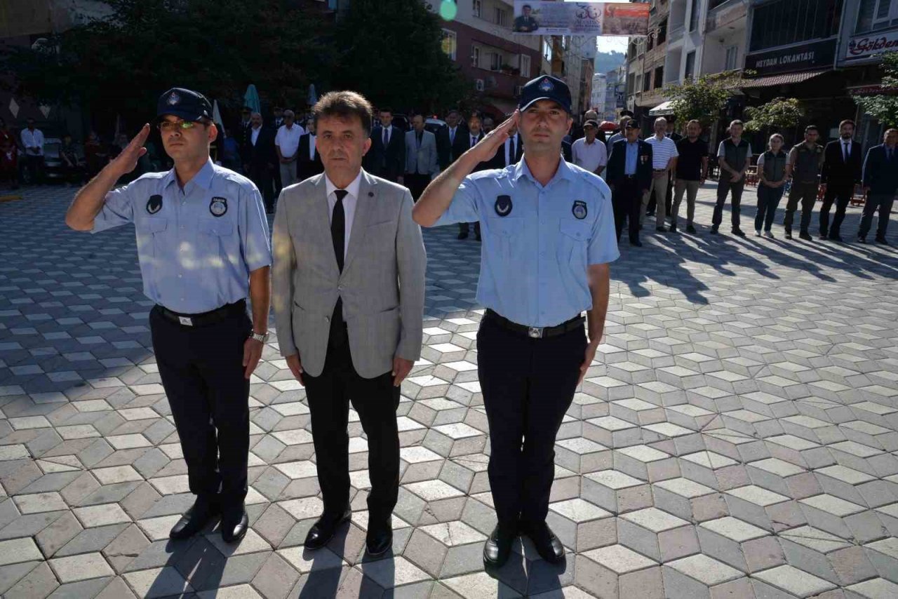 Türkeli’de Zafer Bayramı kutlaması