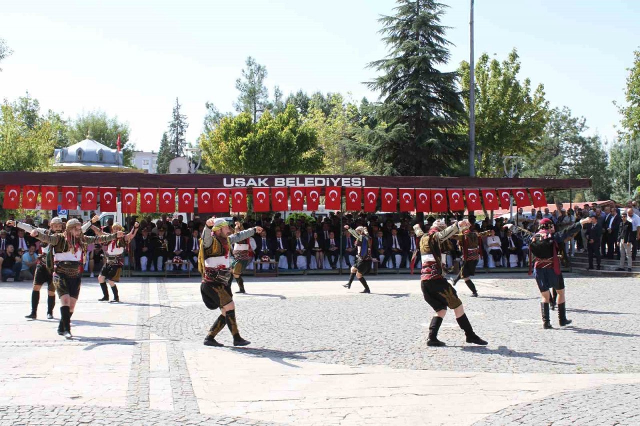 Uşak’ta 30 Ağustos Zafer Bayramı çeşitli etkinliklerle kutlandı