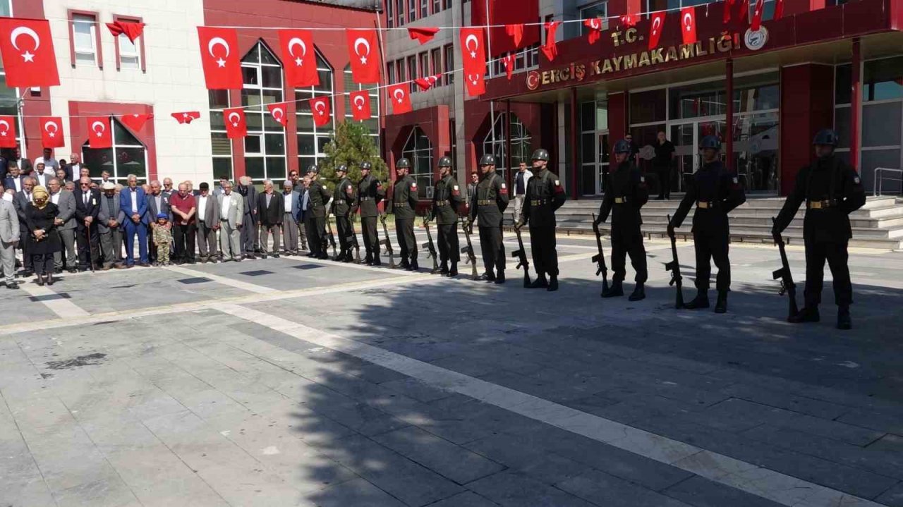 Erciş’te 30 Ağustos Zafer Bayramı coşkusu