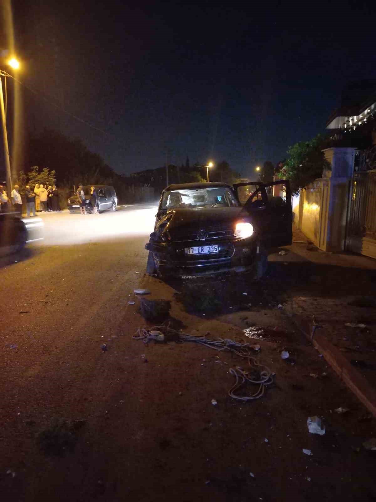 Yalova’da trafik kazası: 2 ölü, 3 yaralı