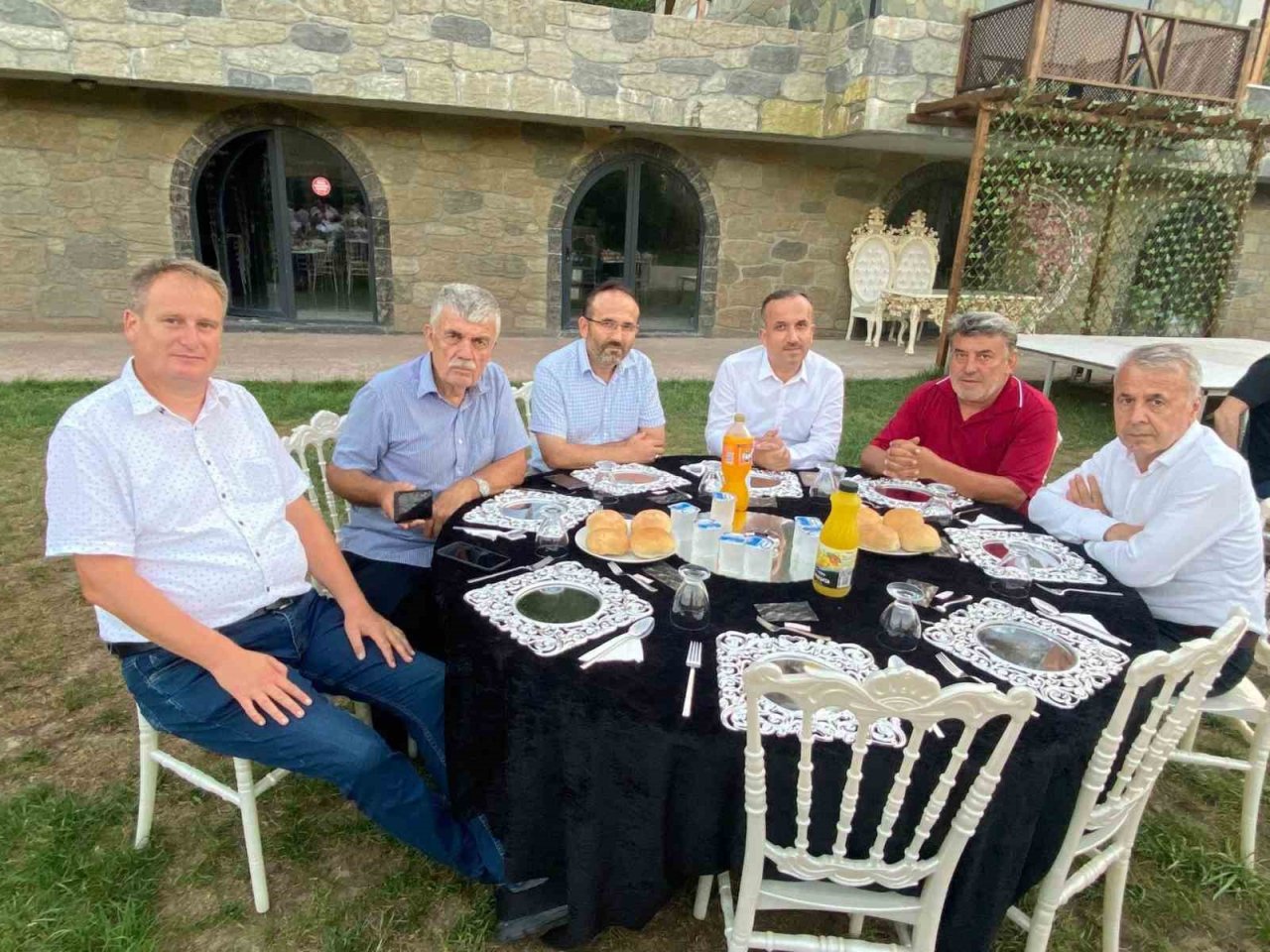 Kaymakam Yılmaz onuruna veda yemeği düzenlendi