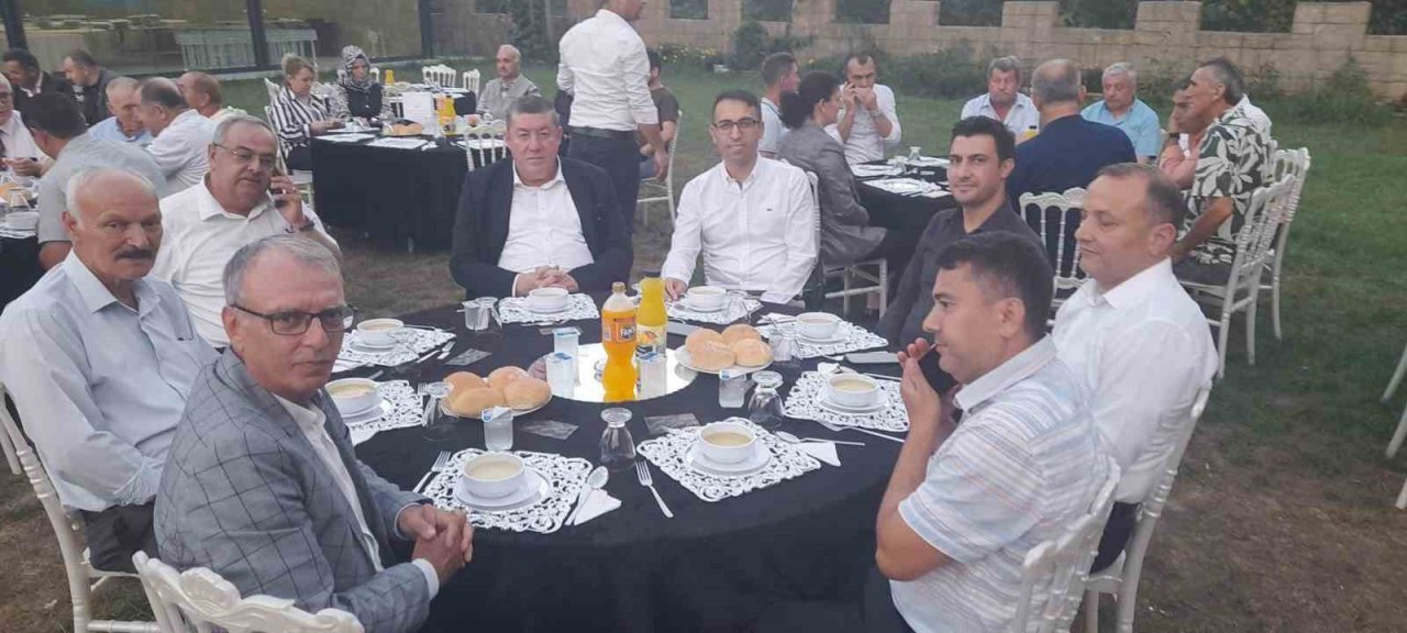 Kaymakam Yılmaz onuruna veda yemeği düzenlendi