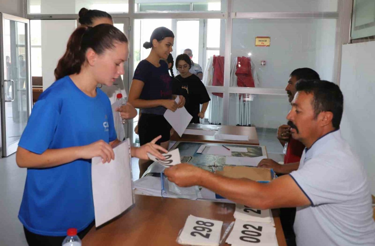 NEVÜ’de Beden Eğitimi ve Spor Öğretmenliği bölümü seçmeleri başladı