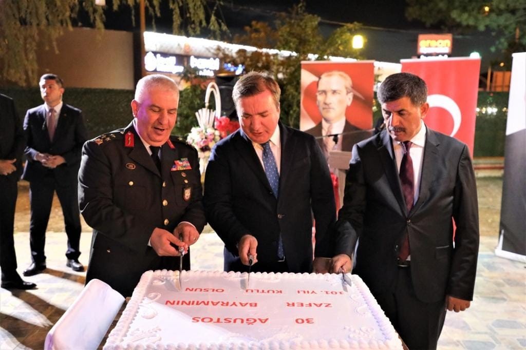 30 Ağustos Zafer Bayramı dolayısıyla resepsiyon düzenlendi