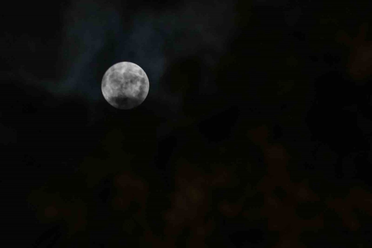 Antalya’da ‘Süper Mavi Ay’ manzaraları