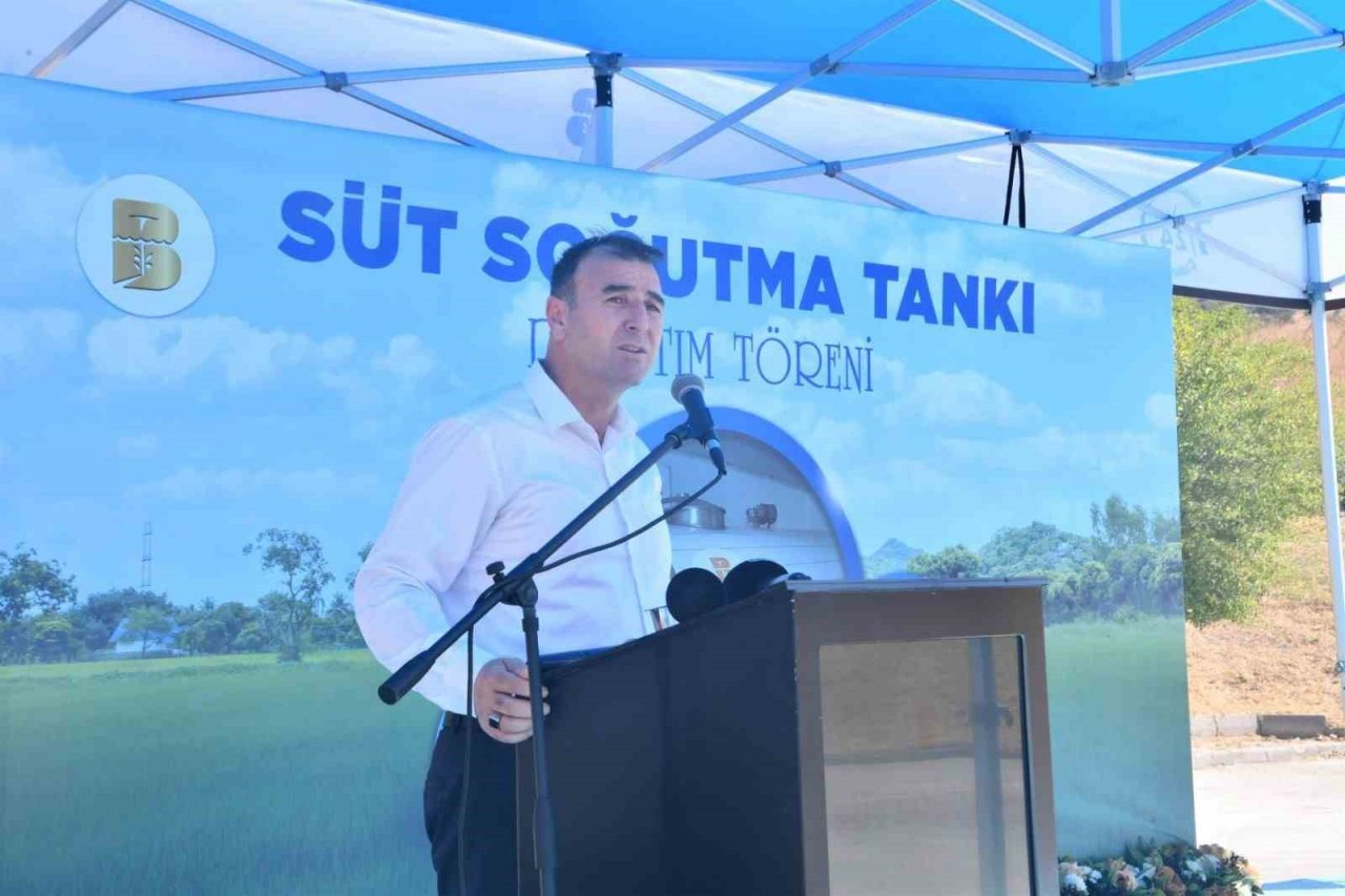 Balıkesir Büyükşehir’den üreticilere süt soğutma tankı desteği