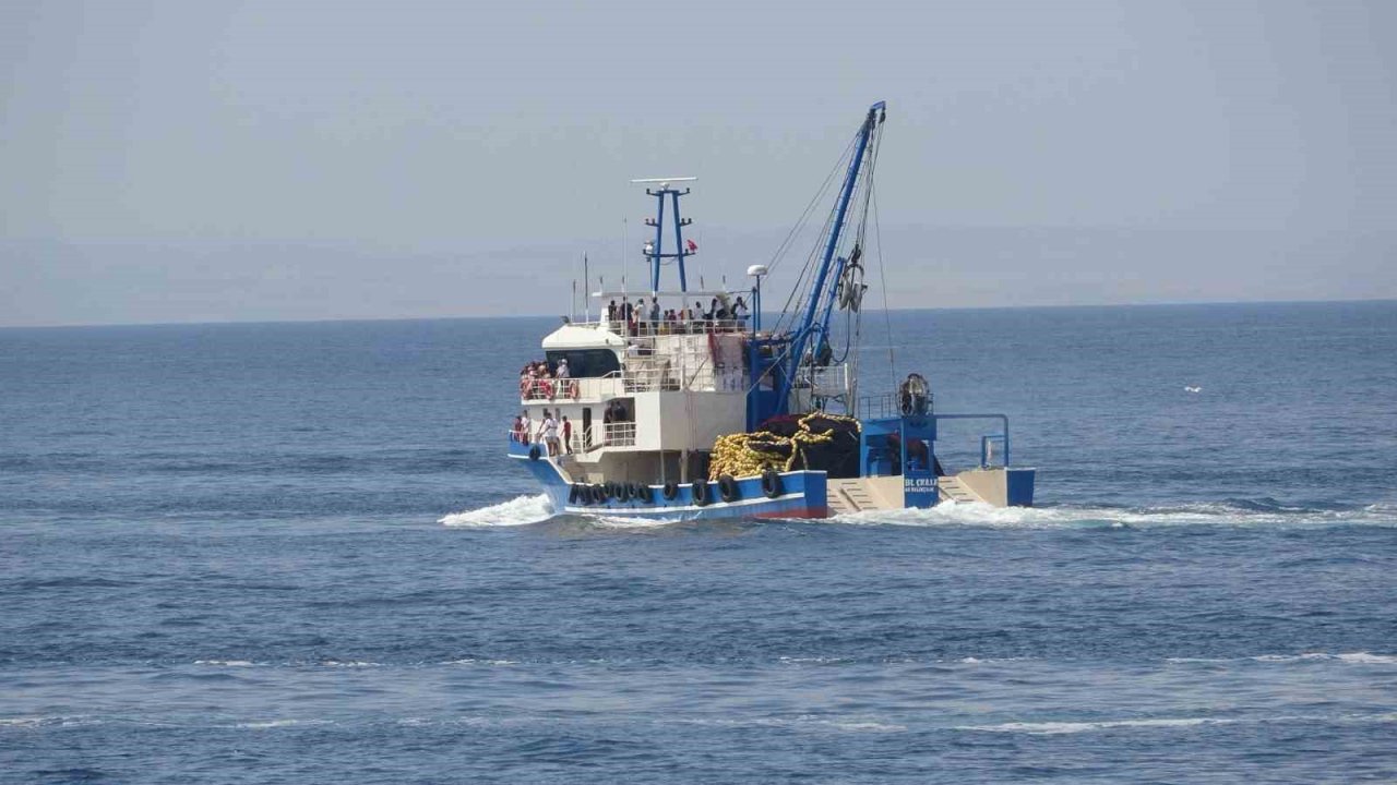 Çanakkaleli balıkçılardan dualı av sezonu açılışı