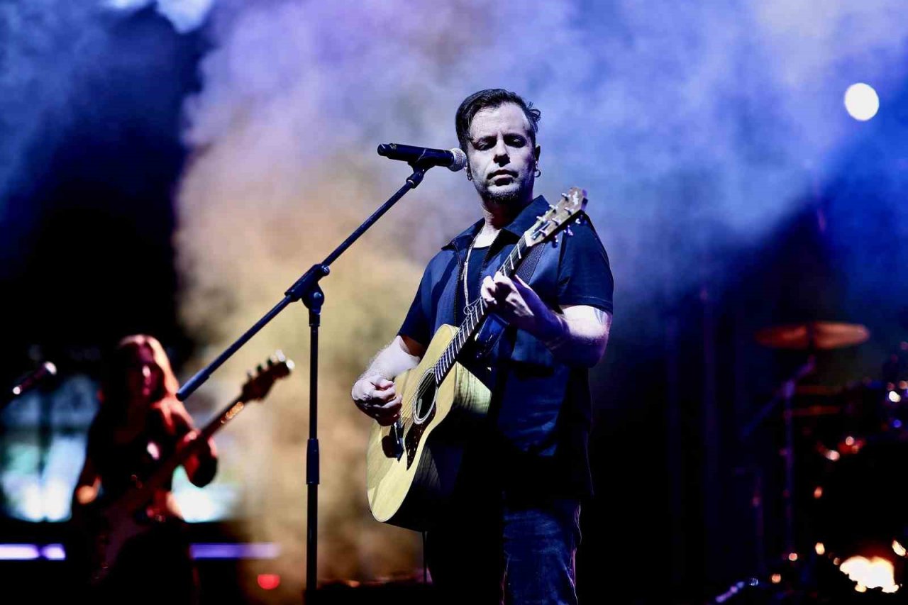 Denizli’de Zafer Bayramı kutlamalarında Emre Aydın coşkusu