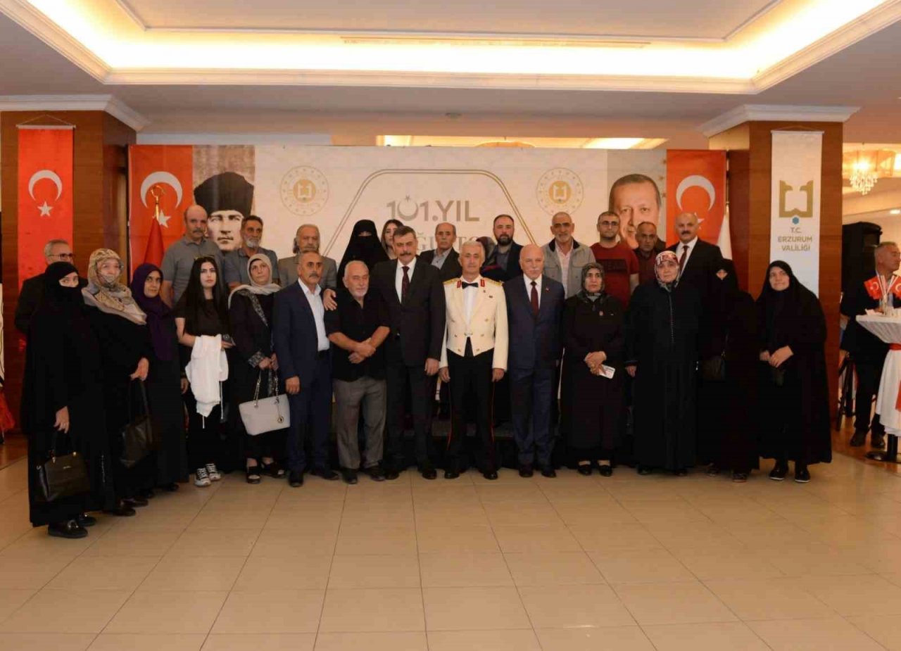 Vali Çiftçi: “Bu zaferle milletimiz tekrar tarihin öznesi olmuştur”