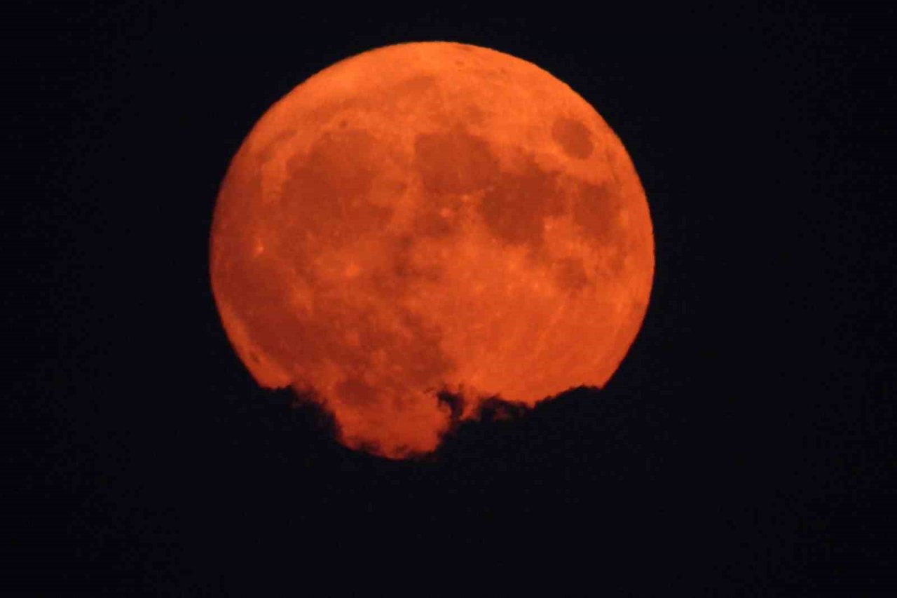 Gümüşhane’de “Mavi Ay” için zirvelere çıktılar, umduklarını bulamadılar