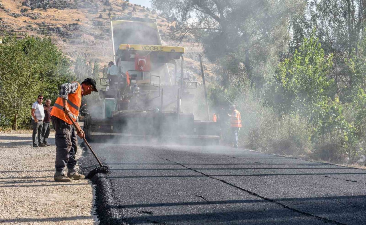 Kepez’den Varsak yaylasına sıcak asfalt