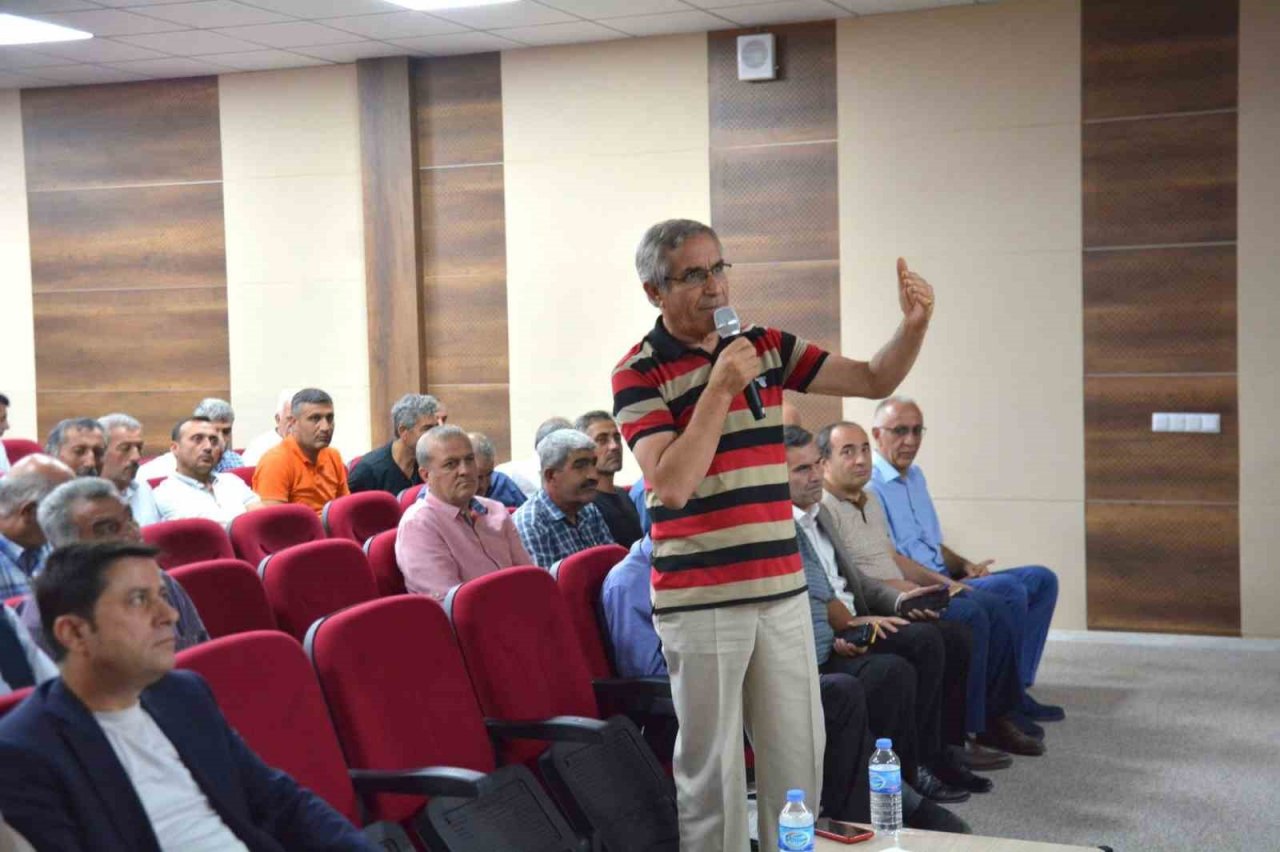 Malatya’da Muhtarlarla eğitim toplantısı