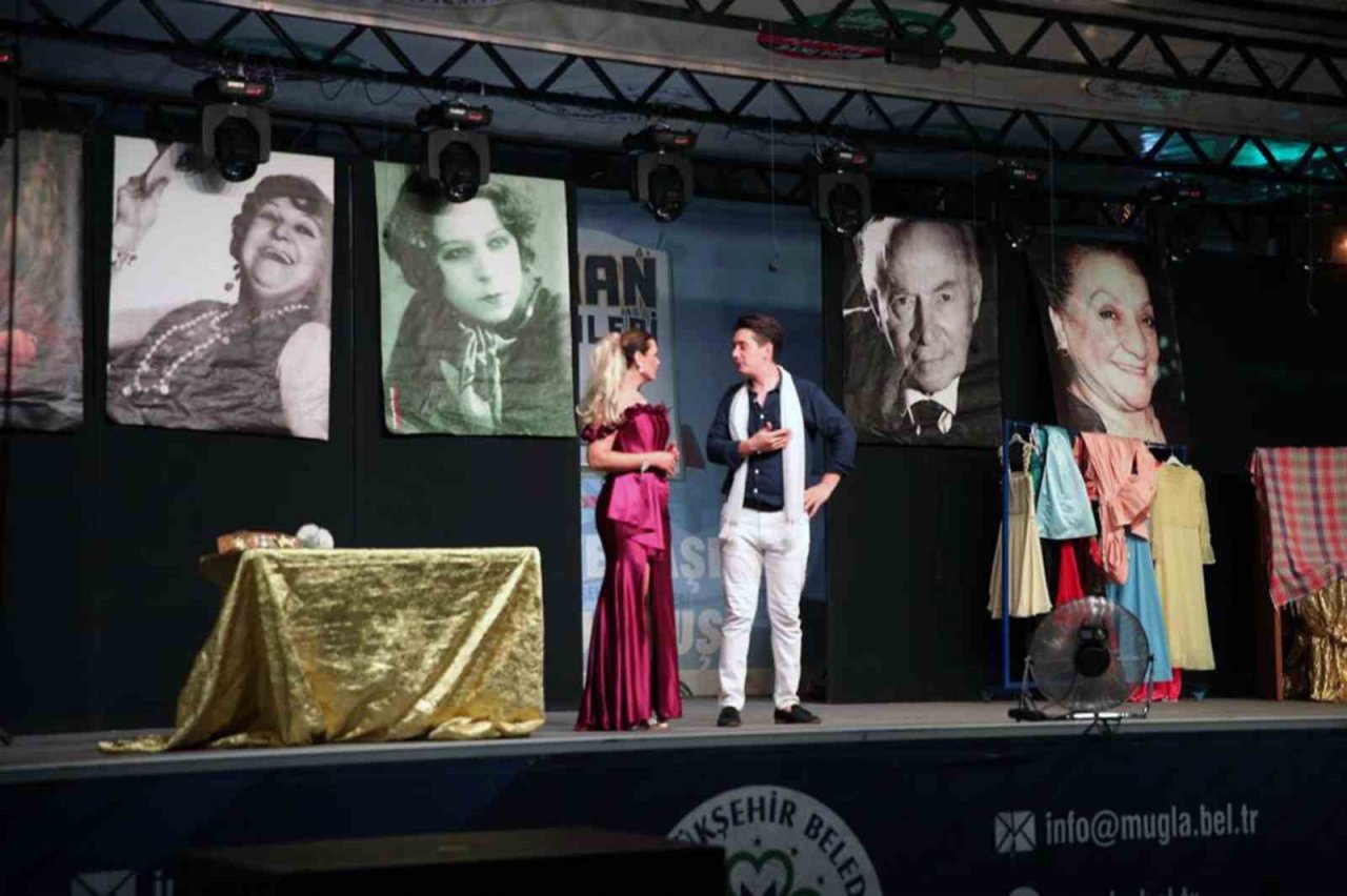 Hisseli Harikalar Kumpanyası oyunu büyük ilgi gördü