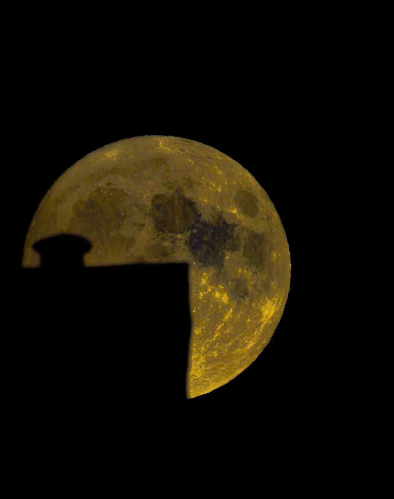 Mavi ay Muğla’da renkli görüntülere sahne oldu