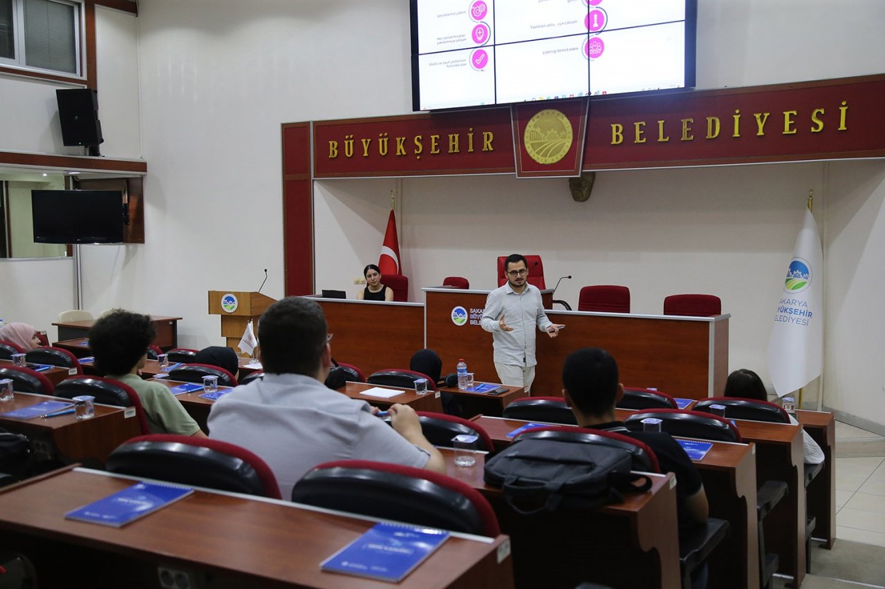 Sakarya Büyükşehir geleceğin girişimcilerini yetiştiriyor