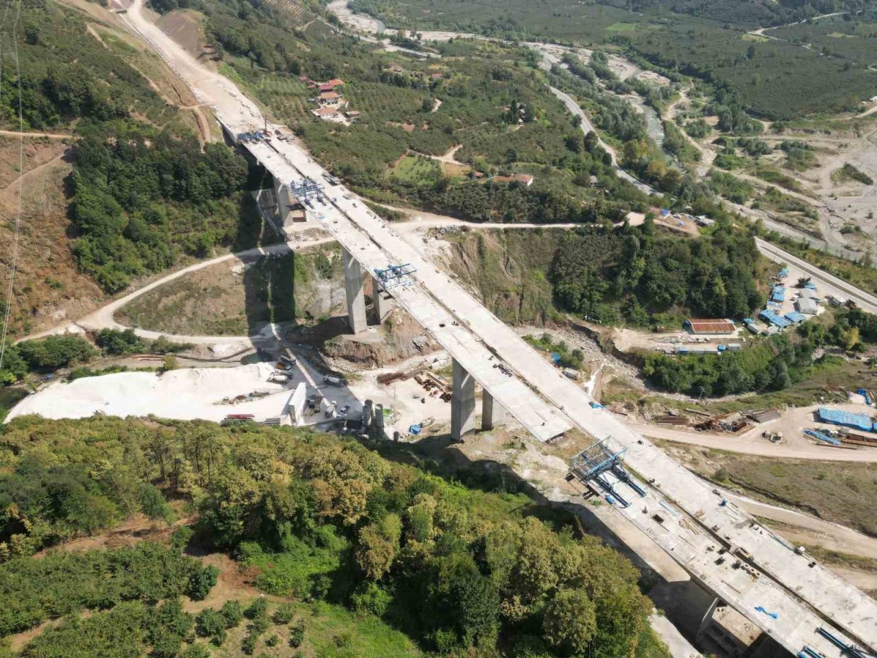 Yeni Orta Anadolu Otoyolu, 1 milyar Euro’ya mal olacak