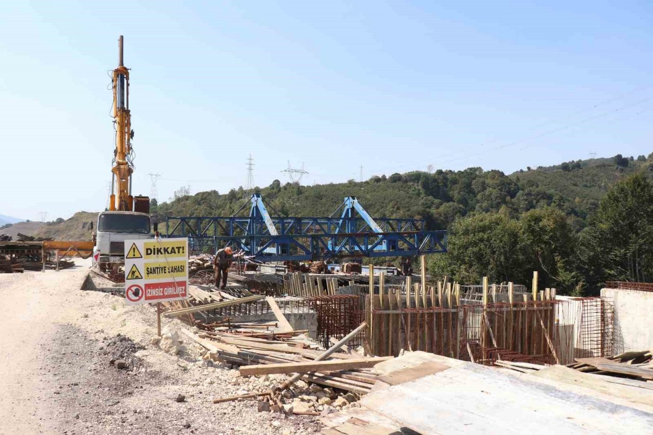 Yeni Orta Anadolu Otoyolu, 1 milyar Euro’ya mal olacak