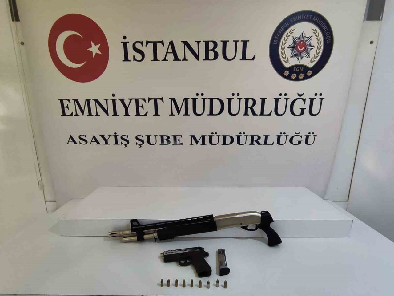 İş adamını kaçırıp darp ettiler silah dayayıp 7.3 milyon liralık senet imzalattılar