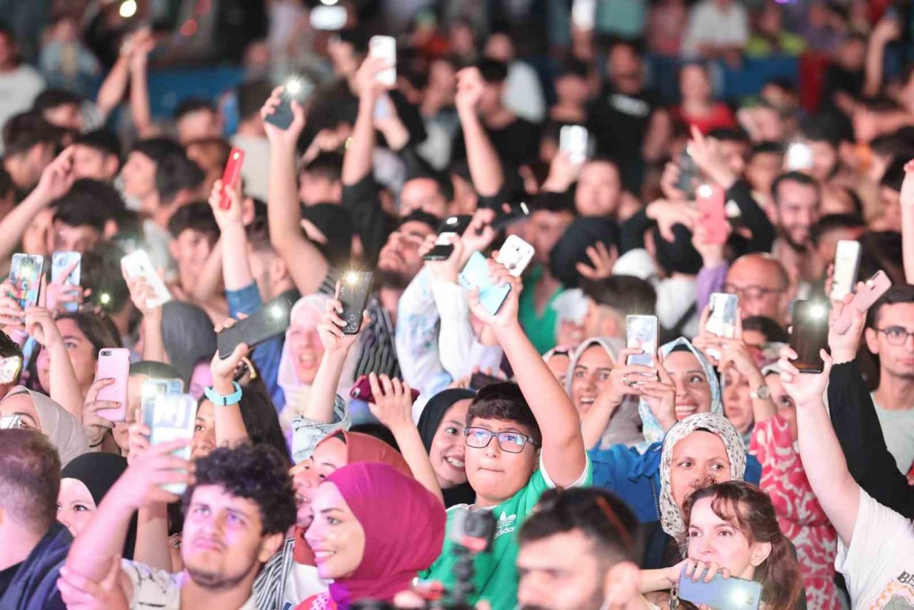 Sultangazi’de coşku dolu 30 Ağustos konseri