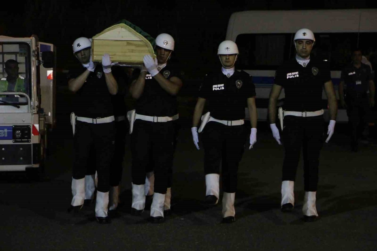 Eski bakan Kutbettin Arzu, memleketi Diyarbakır’da son yolculuğuna uğurlandı