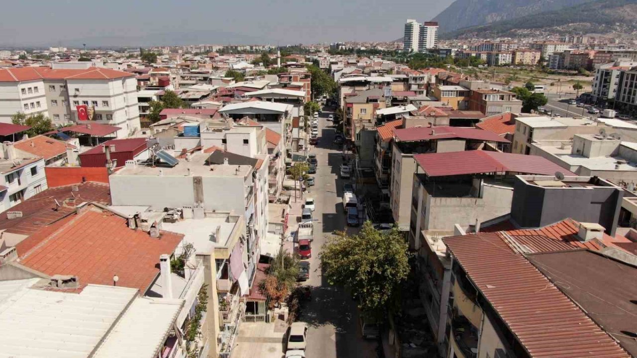 Barbaros’un sokakları Yunusemre ile yenileniyor