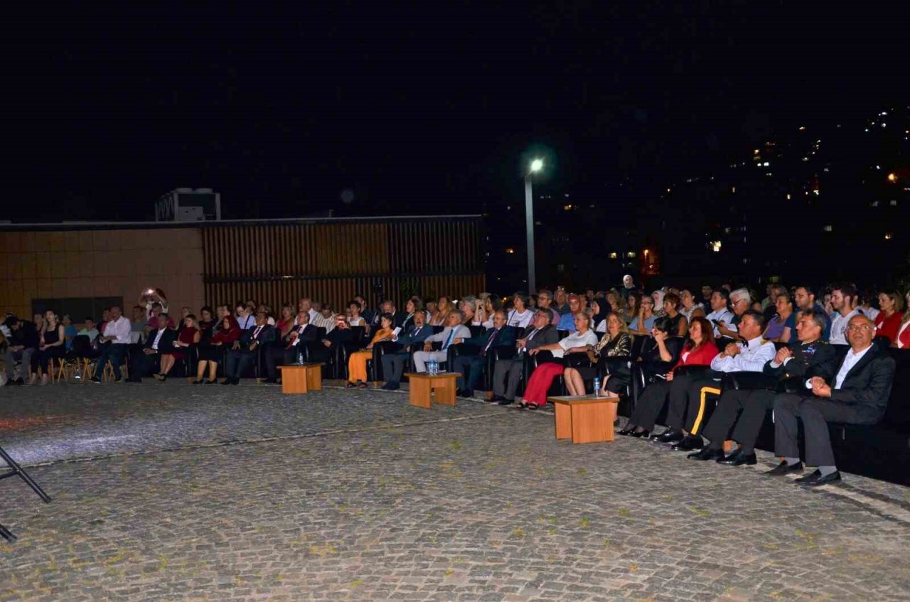 ZBEÜ’den Zafer Bayramı konseri