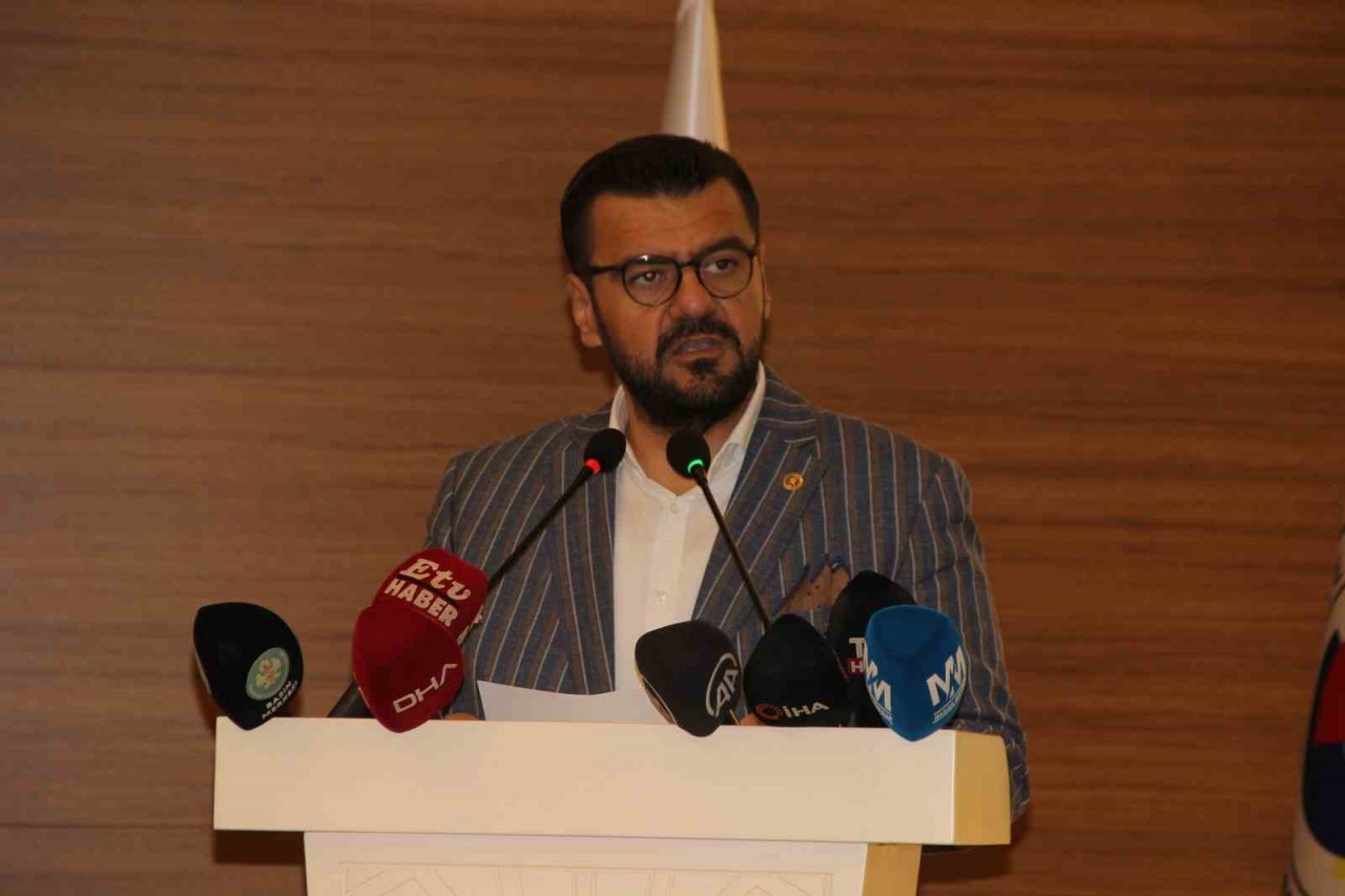 Sezonun ilk kuru üzümü bin 250 TL’den alındı