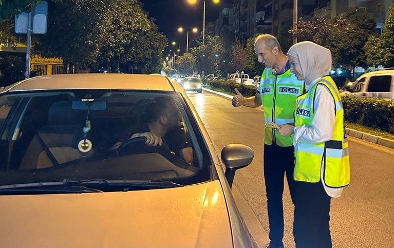 Aydın’da trafik ekiplerinden ‘güvenli sürüş’ seferberliği