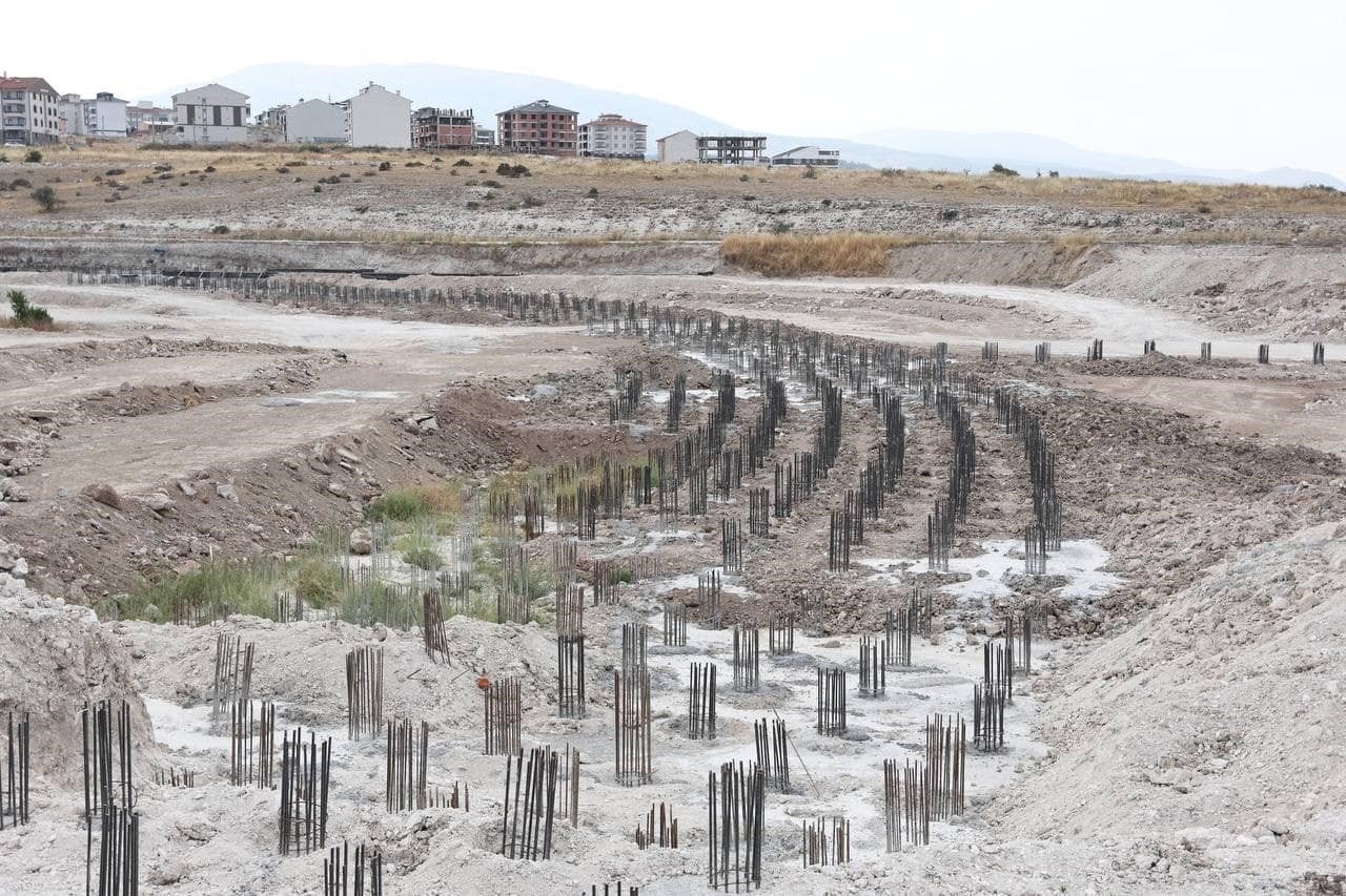 Başkan Işık, Kanal Kütahya’da incelemelerde bulundu