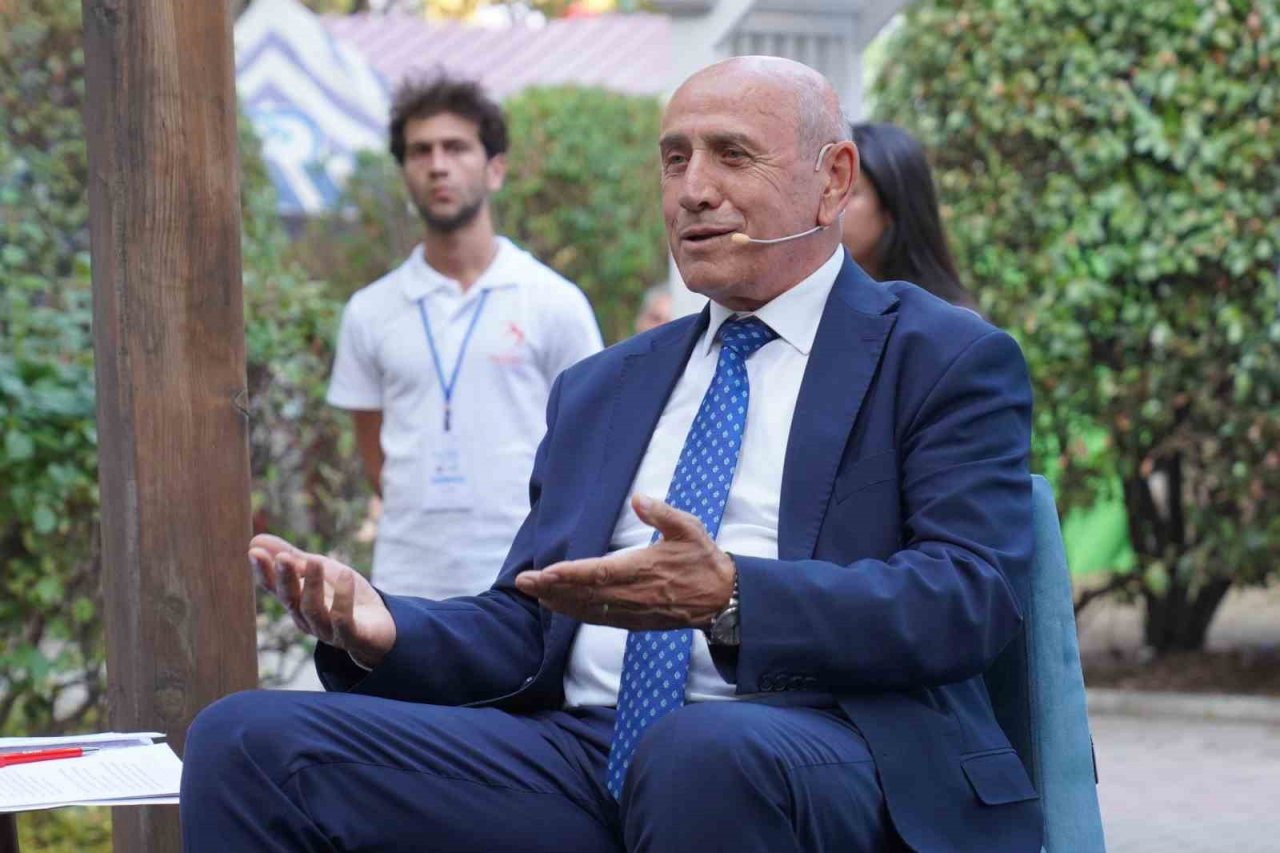 Beylikdüzü’nde "Çardak Altı Sohbetleri"