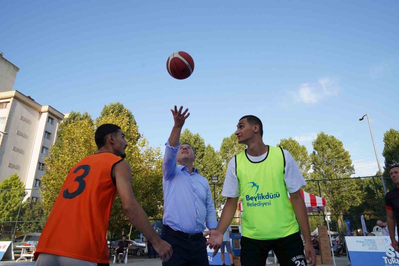 Beylikdüzü’nde "Çardak Altı Sohbetleri"