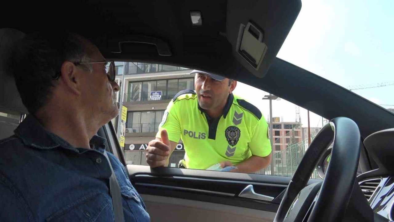 Bursa’da "Önce Yaya" uygulaması yapıldı, kural tanımaz sürücülere ceza kesildi