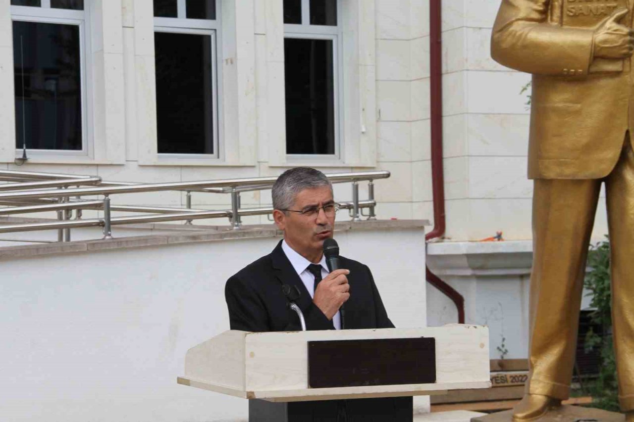 Atatürk’ün Suşehri’ne gelişinin 104. yılı törenle kutlandı