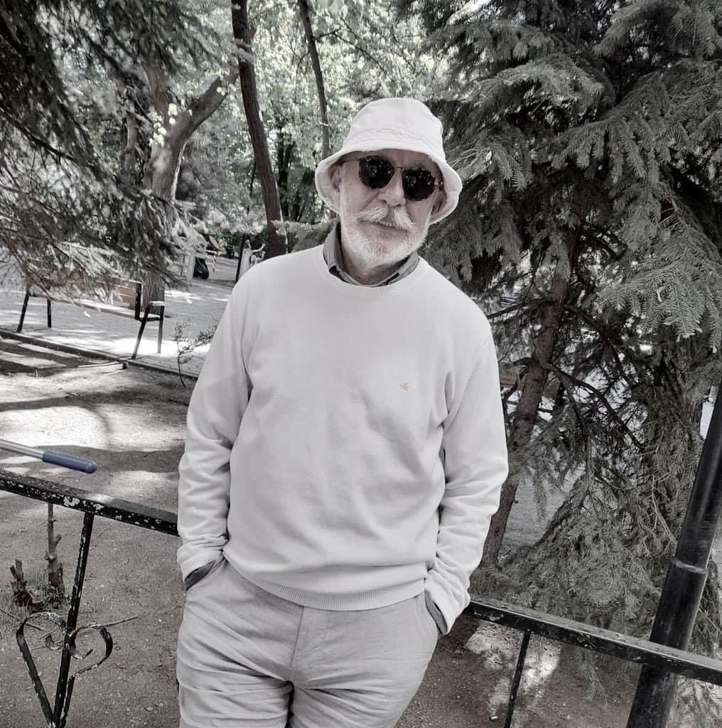 Prof. Dr. Naci Güçhan trafik kazasında hayatını kaybetti