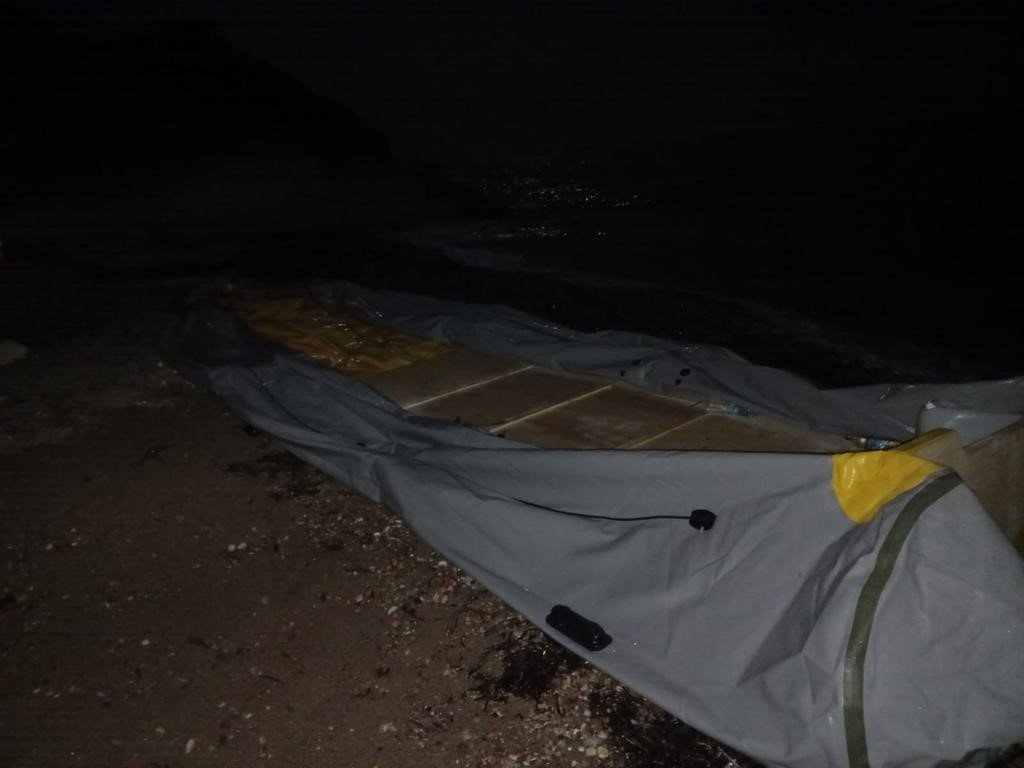 Çanakkale’de 184 kaçak göçmen ve 9 organizatör yakalandı