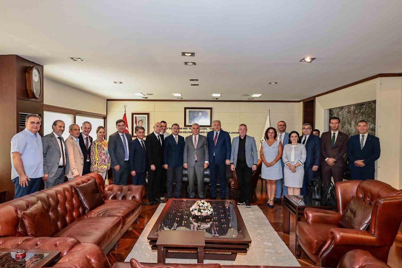 Kosova Kalkınma Bakanı Damka, işbirliği için Denizli’de