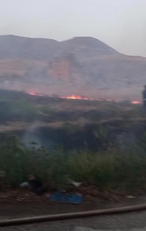 Tripolis’te örtü yangını korkuttu